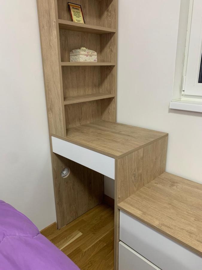 Pink Modern Apartment Скопье Экстерьер фото